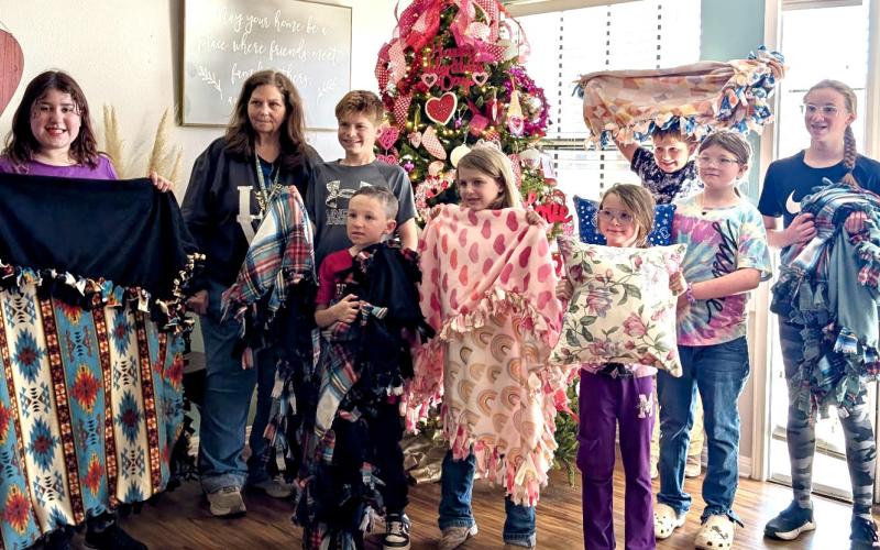 Childress County 4-Hers craft blankets, pillows for local nursing home residents