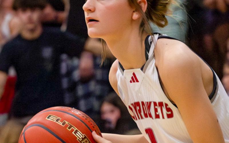Lady Rockets close out season in regional final round
