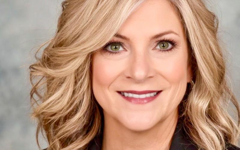 Shari Bellizzi-Davis, a longtime educator at Wellington Independent School District (ISD), will join a prestigious panel of adjudicators this week for the 2026 One Act Play (OAP) State Championships. Bellizzi- Davis is set to preside over the 3A-level competition, adding yet another milestone to an extensive career in the performing arts.