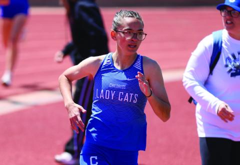 Childress’ Hailey Holder rounds out a personal record and first-place time of 2:30.37 in the 800 meters at the recent UIL 3A District 2 Track and Field Championships at Antelope Stadium in Abernathy, qualifying for the area meet. Through the Lens of Liz/Elizabeth Oronia