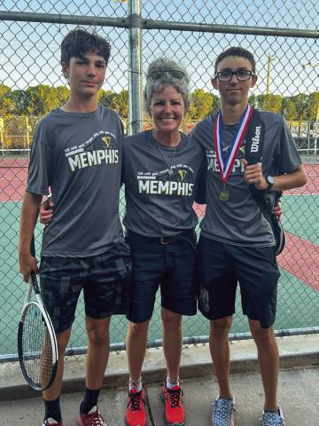 Robison advances to regional tournament
