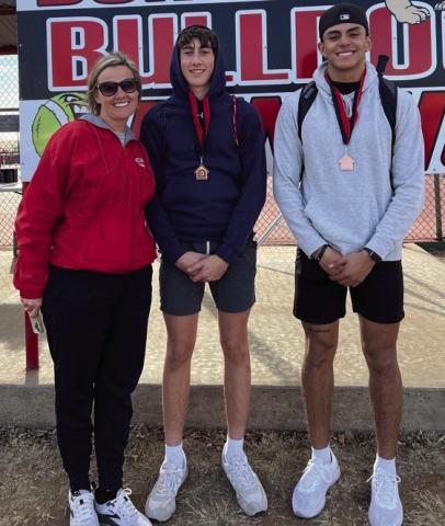 Kane, Ortiz take third in Borger