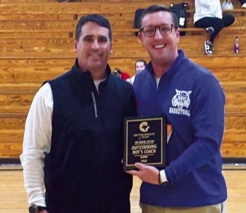 Childress’ Coach Schniederjan awarded  Gruver Holiday Classic’s Outstanding Coach