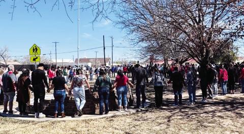 WELLINGTON COMMUNITY OFFERS PRAYERS FOR DAHMIAN SALINAS