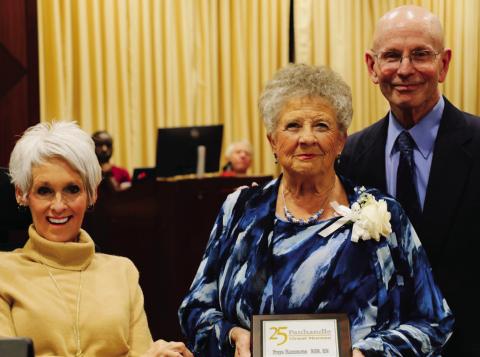 Hammons accepts Panhandle Great 25 Nurses distinction