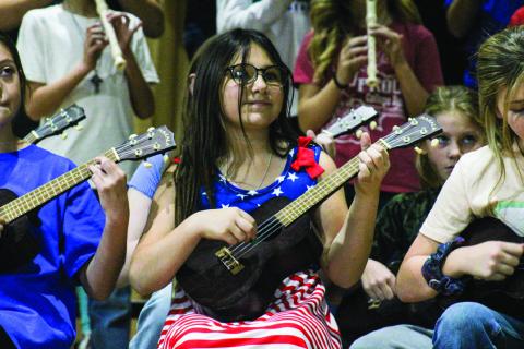 Childress Elementary School welcomes veterans