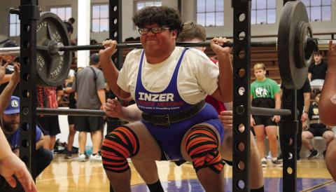 Bobcats lift big at Childress Invitational