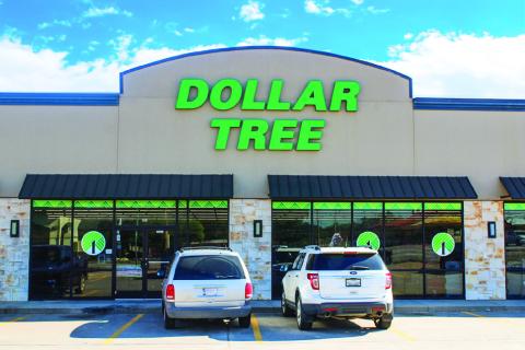 Dollar Tree to close 1,000 stores, including Childress location