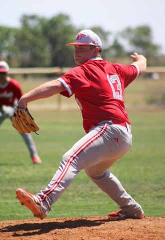 Wellington’s Hunter Hedrick takes the mound against Lockney Saturday, April 18 in Wellington. SHAUNA SALINAS/THE RED RIVER SUN