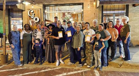Childress Farmers Market closes season with giving