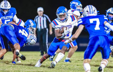 Childress’ Lucian Davis chews up 166 yards with three touchdowns in the Bobcats’ final non-district matchup against Stratford Friday, Oct. 3 at E.L. Bass Stadium. Press Pass Sports/James Abel