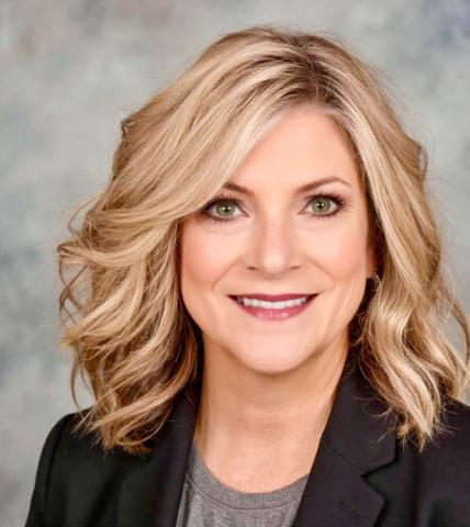 Shari Bellizzi-Davis, a longtime educator at Wellington Independent School District (ISD), will join a prestigious panel of adjudicators this week for the 2026 One Act Play (OAP) State Championships. Bellizzi- Davis is set to preside over the 3A-level competition, adding yet another milestone to an extensive career in the performing arts.
