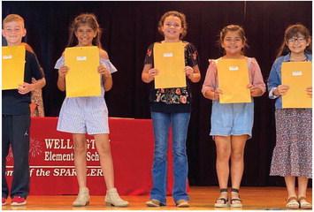 Karrie Hudson’s fourth graders accept A-B Honor Roll, American Citizenship and Perfect Attendance awards as follows. From left: Rance Fires, A-B Honor Roll, American Citizenship; Seveyah Pena, A-B Honor Roll, Perfect Attendance; Kenzlea Taylor, A-B Honor Roll, Perfect Attendance; Kenzlea Taylor, A-B Honor Roll, Perfect Attendance; Tylee Wiebe, A-B Honor Roll, American Citizenship; Jeweliana Sanchez, American Citizenship.