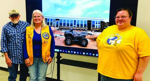 Wellington Lions look at Earthship home construction