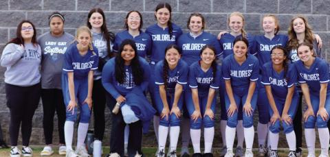 The Childress Lady Cats drop their second district game of the season, falling to the Slaton Tigerettes Tuesday, March 21 in an 8-7 final. Currently 0-2 in district play, the Lady Cats dropped their first district game to Idalou. Through the Lens of Liz/Elizabeth Oronia