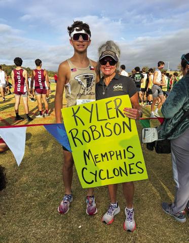 Memphis’Robison competes at UIL Region 1 Cross Country Championships