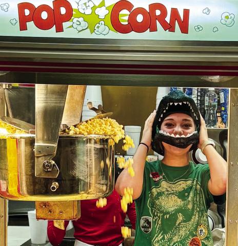Ritz collects canned food for movie admission