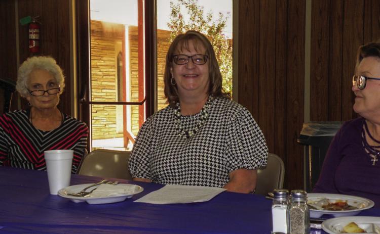 Childress County Extension Agent introduced, gives talk at monthly luncheon