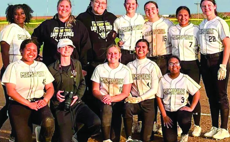 Murphy drives in five to lead Lady Cyclones past Quanah for No. 2 district seed