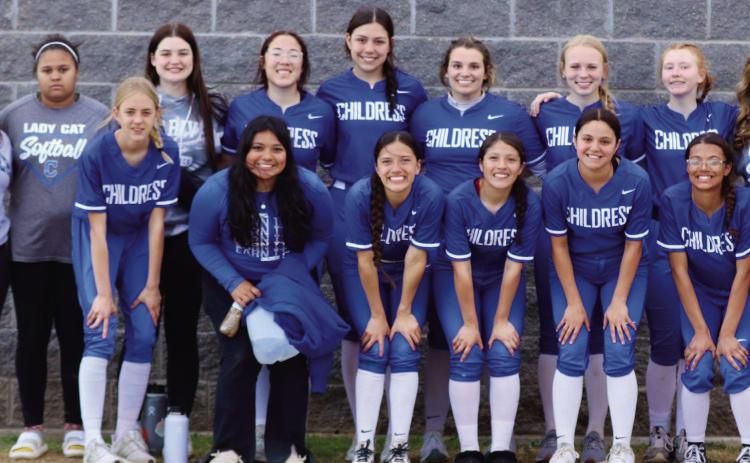 The Childress Lady Cats drop their second district game of the season, falling to the Slaton Tigerettes Tuesday, March 21 in an 8-7 final. Currently 0-2 in district play, the Lady Cats dropped their first district game to Idalou. Through the Lens of Liz/Elizabeth Oronia